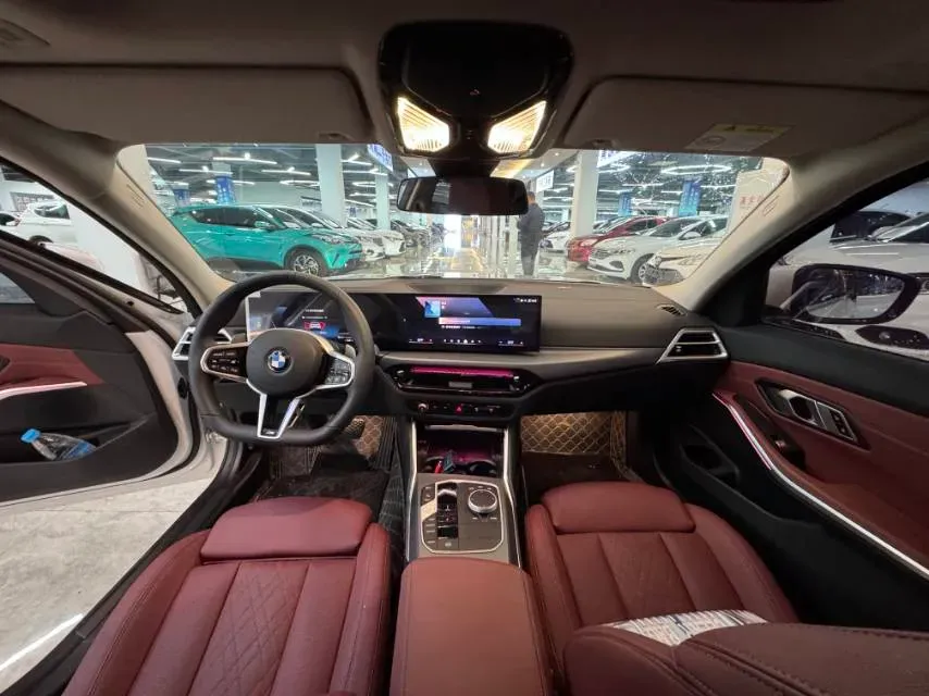2025 BMW 3 Series 2.0T 184HP L4 8AT,autocango,china used car exporter,china ev exporter,chinese used car exporter,chinese used ev exporter