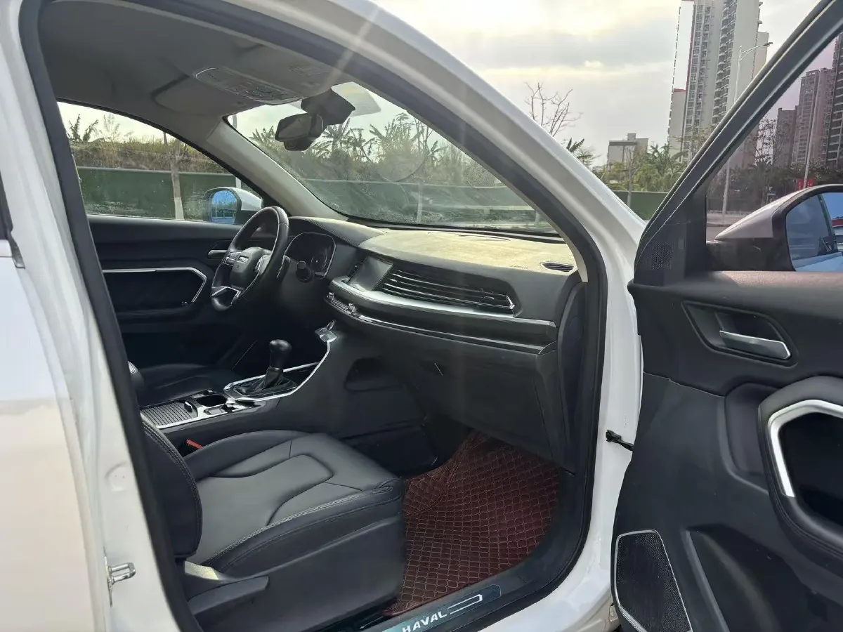 2017 Haval H6 1.5T 169HP L4 7DCT,autocango,china used car exporter,china ev exporter,chinese used car exporter,chinese used ev exporter