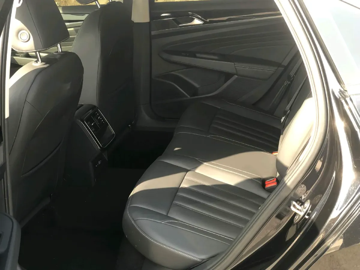 2024 Volkswagen Passat 1.4T 150HP L4 7DCT,autocango,china used car exporter,china ev exporter,chinese used car exporter,chinese used ev exporter