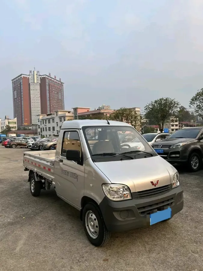 2023 WuLing ZhiGuang Mini Truck 1.5L 102HP L4 5MT,autocango,china used car exporter,china ev exporter,chinese used car exporter,chinese used ev exporter