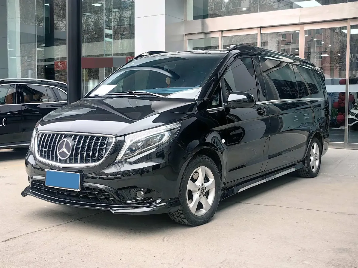 2021 Mercedes-Benz Vito 2.0T 211HP L4 9AT,autocango,china used car exporter,china ev exporter,chinese used car exporter,chinese used ev exporter