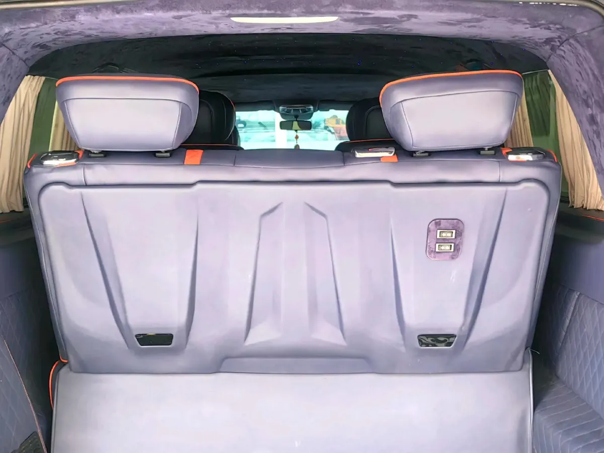 2021 Mercedes-Benz Vito 2.0T 211HP L4 9AT,autocango,china used car exporter,china ev exporter,chinese used car exporter,chinese used ev exporter