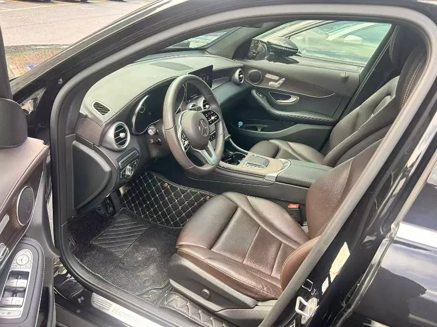 2022 Mercedes-Benz GLC Class 2.0T 258HP L4 9AT,autocango,china used car exporter,china ev exporter,chinese used car exporter,chinese used ev exporter