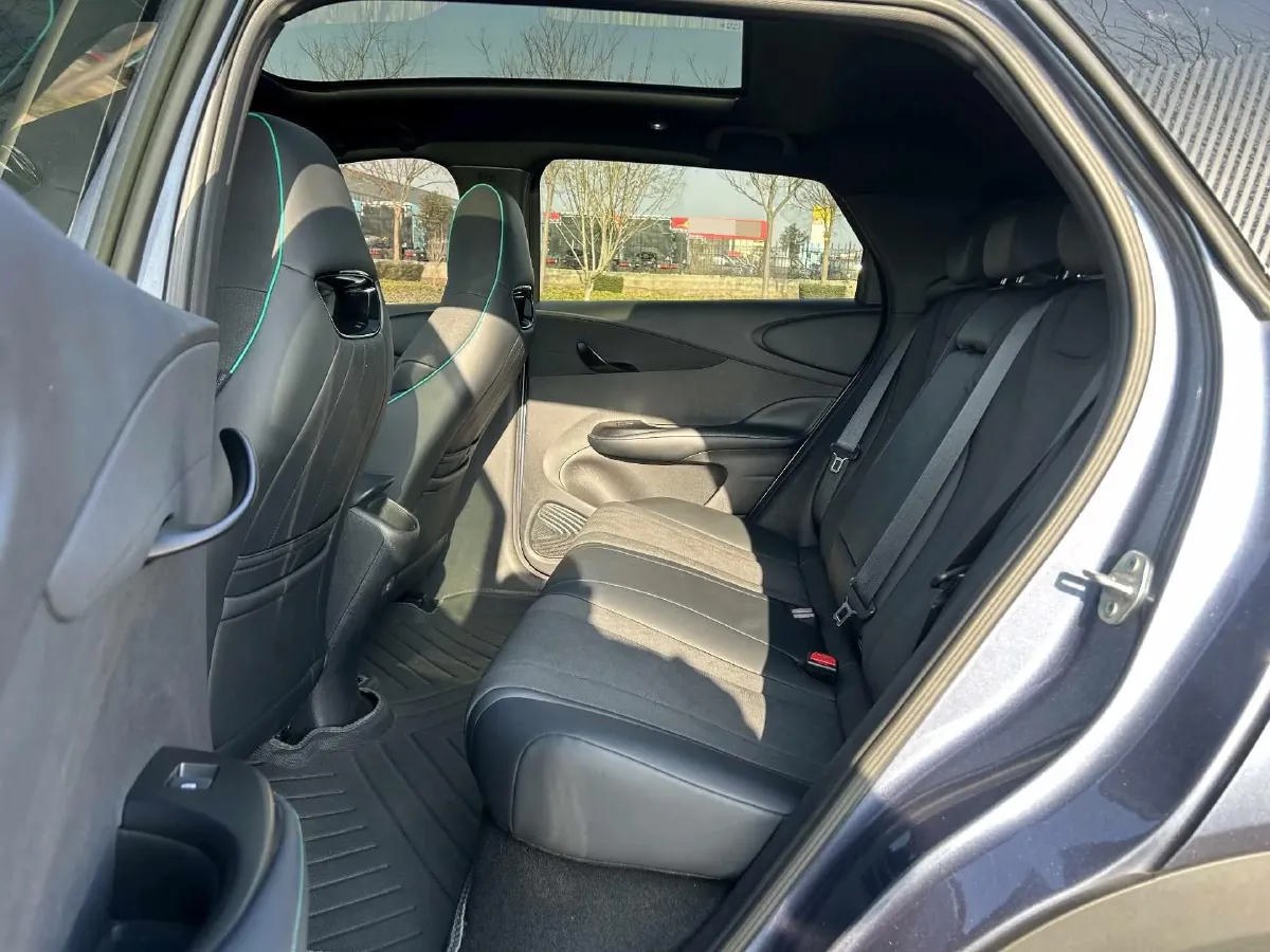 2025 BYD Dolphin BEV 60.48KWH,autocango,china used car exporter,china ev exporter,chinese used car exporter,chinese used ev exporter