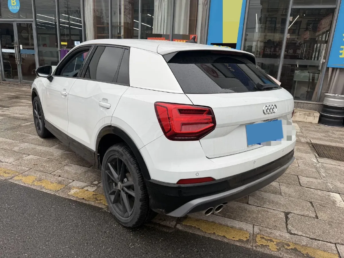 2021 Audi Q2L 1.4T 150HP L4 7DCT,autocango,china used car exporter,china ev exporter,chinese used car exporter,chinese used ev exporter