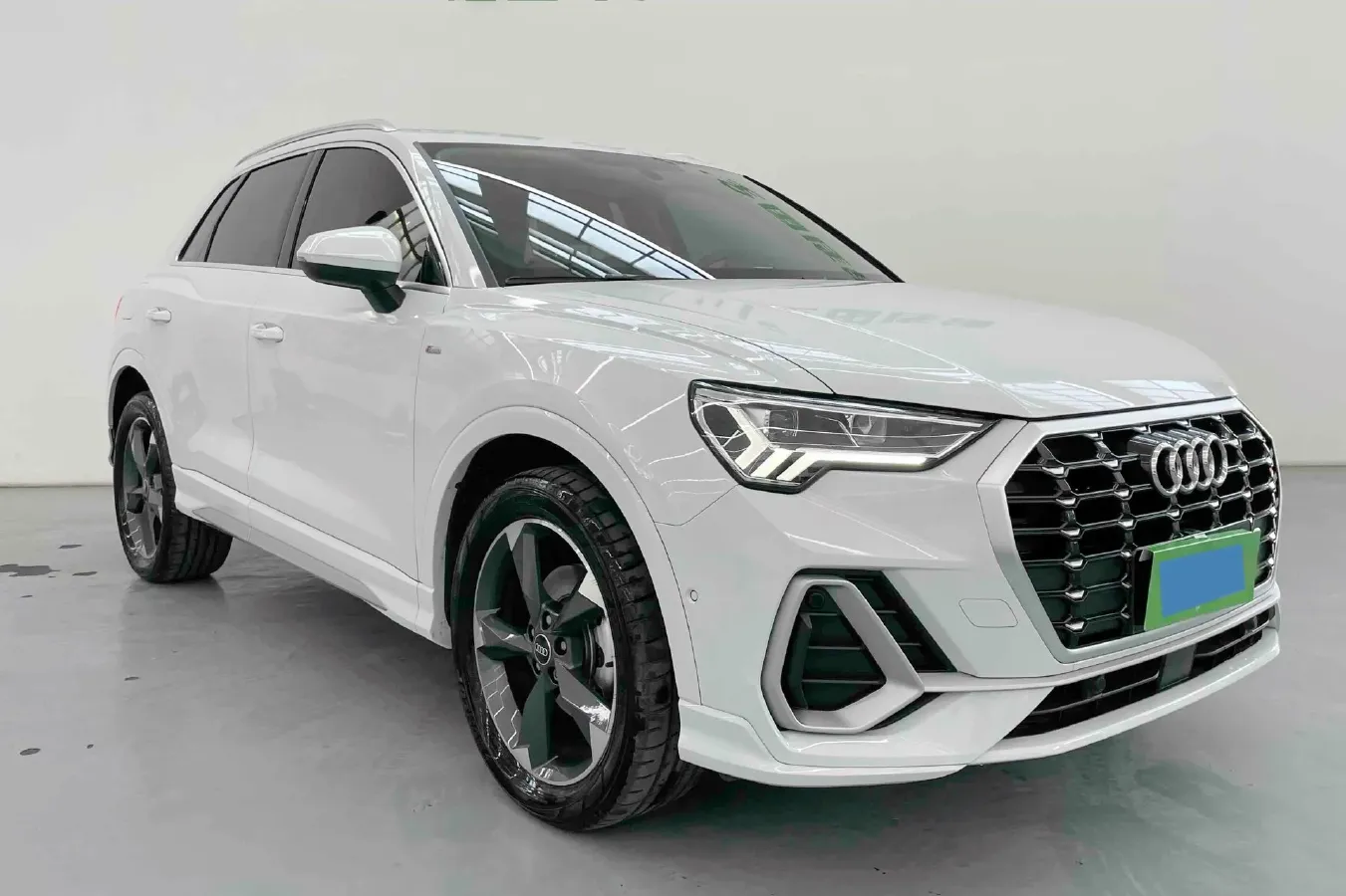 2022 Audi Q3 1.4T 150HP L4 7DCT,autocango,china used car exporter,china ev exporter,chinese used car exporter,chinese used ev exporter