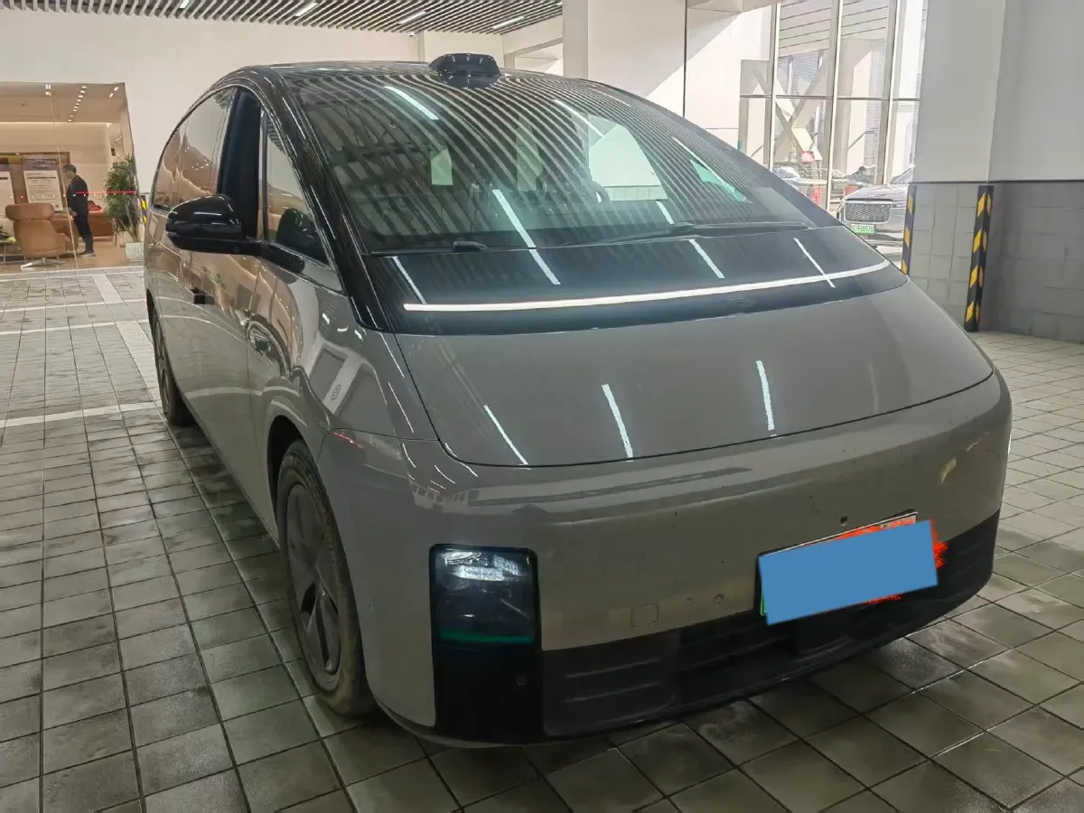 2024 Li MEGA BEV 102.7KWH,autocango,china used car exporter,china ev exporter,chinese used car exporter,chinese used ev exporter