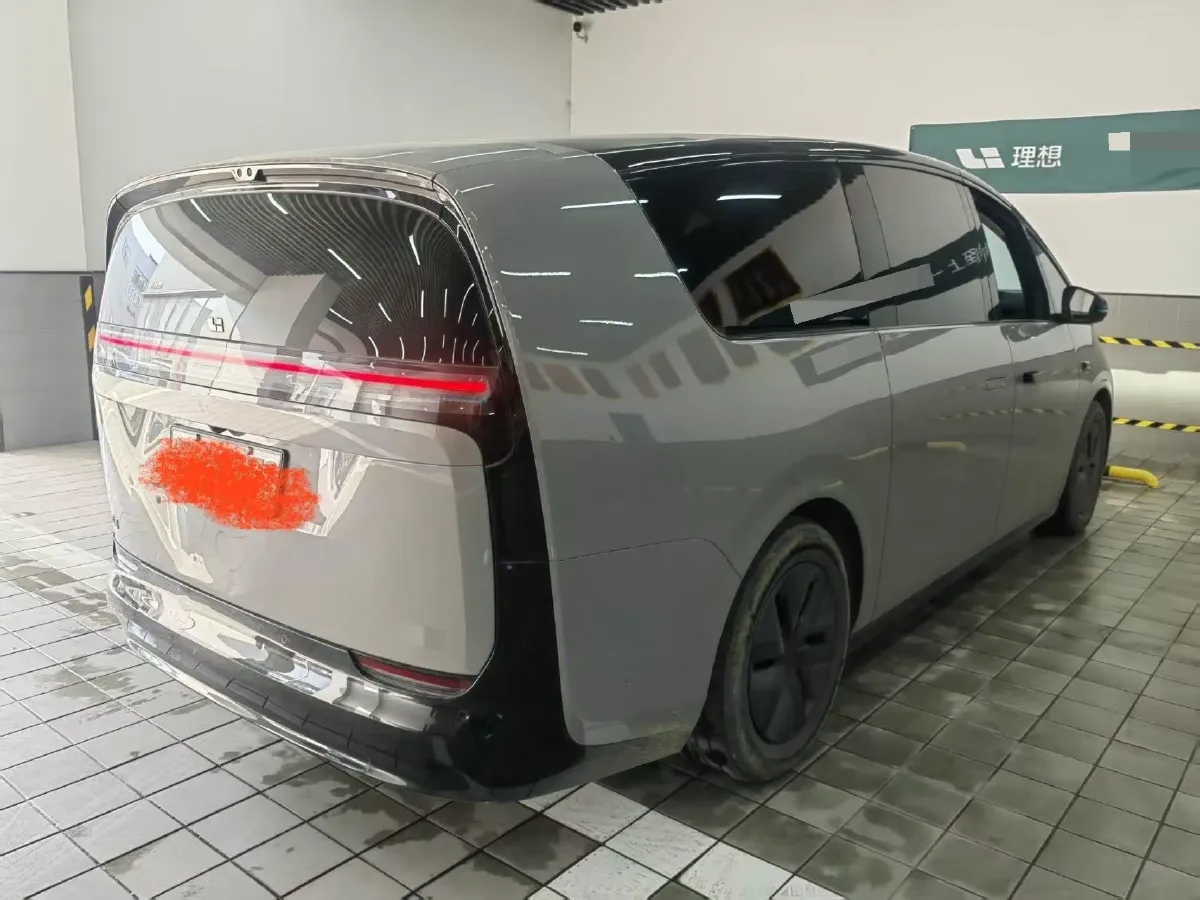 2024 Li MEGA BEV 102.7KWH,autocango,china used car exporter,china ev exporter,chinese used car exporter,chinese used ev exporter