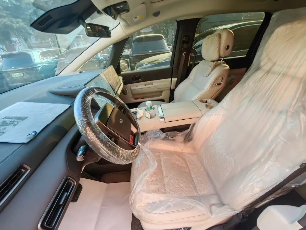 2024 Li MEGA BEV 102.7KWH,autocango,china used car exporter,china ev exporter,chinese used car exporter,chinese used ev exporter