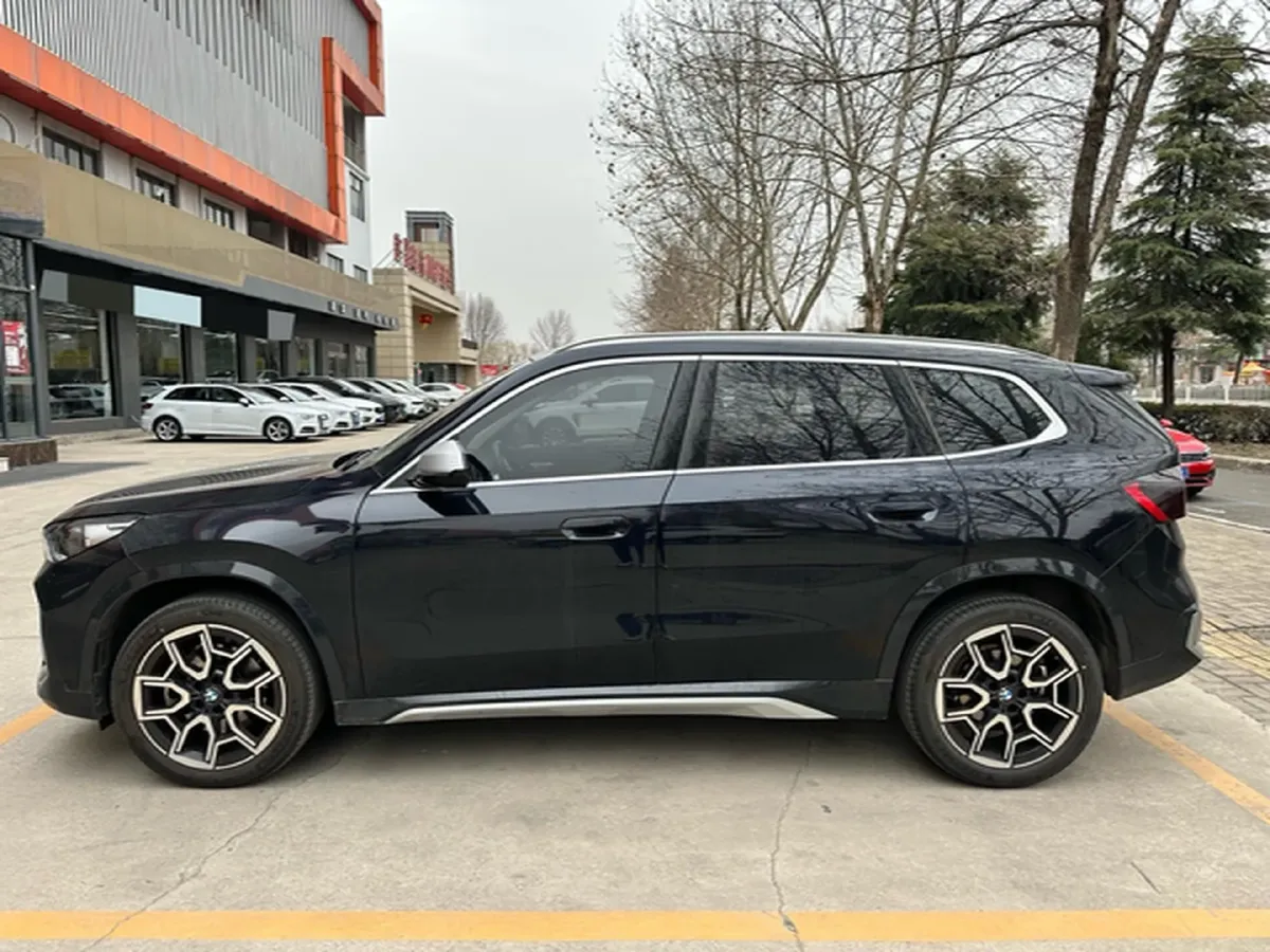 2024 BMW X1 2.0T 204HP L4 7DCT,autocango,china used car exporter,china ev exporter,chinese used car exporter,chinese used ev exporter