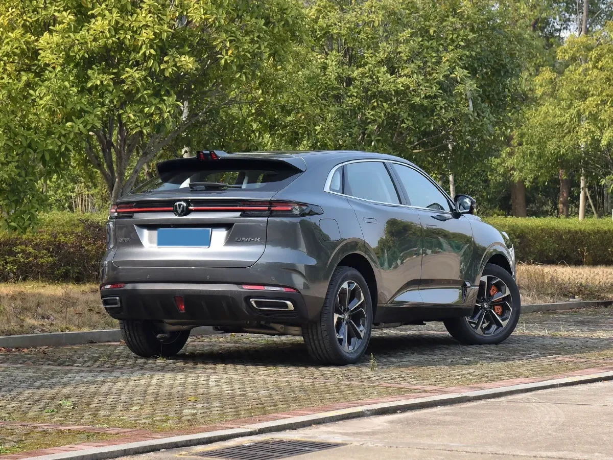 2024 ChangAn UNI-K iDD 1.5T 170HP L4 6TCT PHEV 28.4KWH,autocango,china used car exporter,china ev exporter,chinese used car exporter,chinese used ev exporter