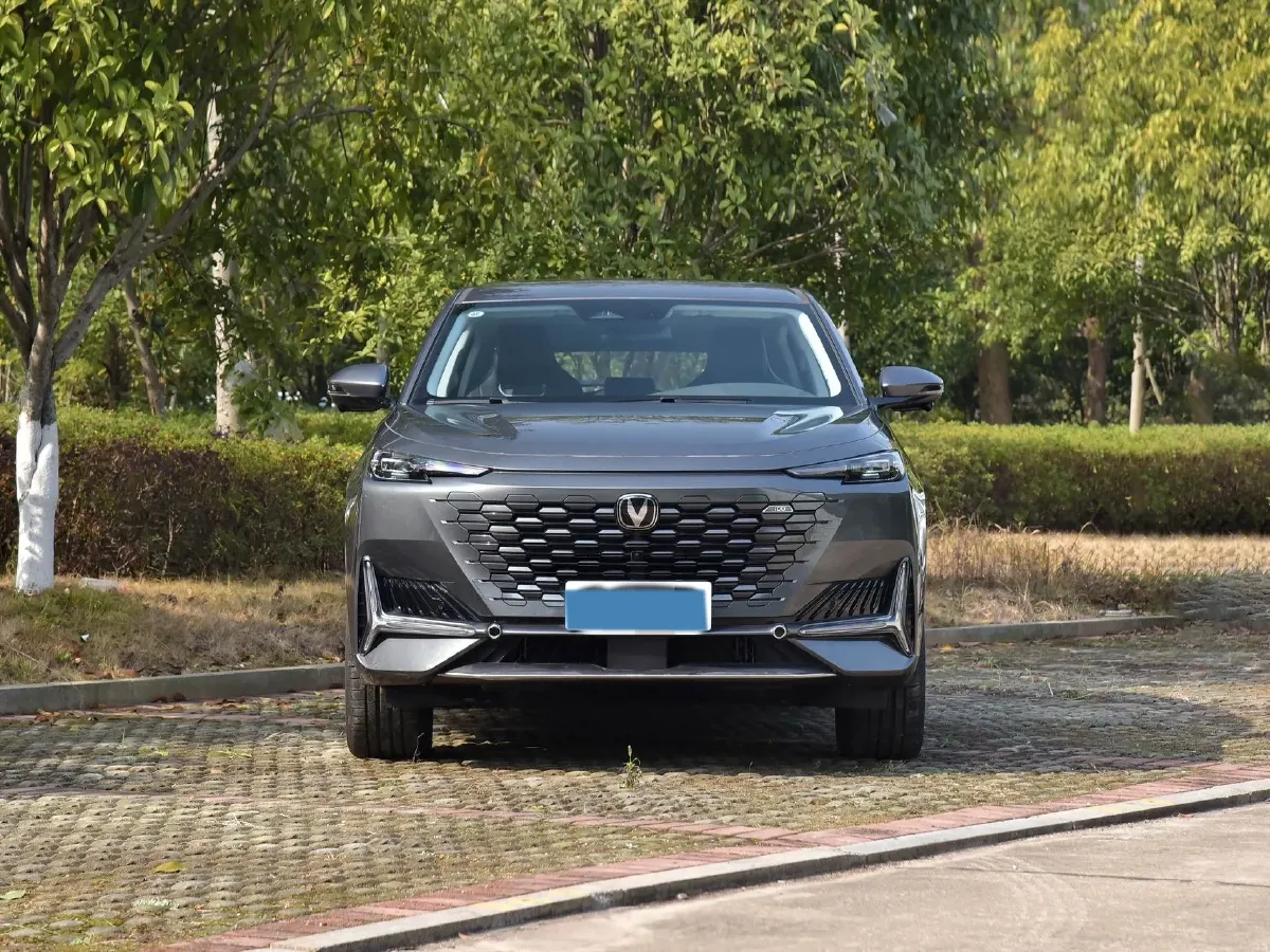 2024 ChangAn UNI-K iDD 1.5T 170HP L4 6TCT PHEV 28.4KWH,autocango,china used car exporter,china ev exporter,chinese used car exporter,chinese used ev exporter