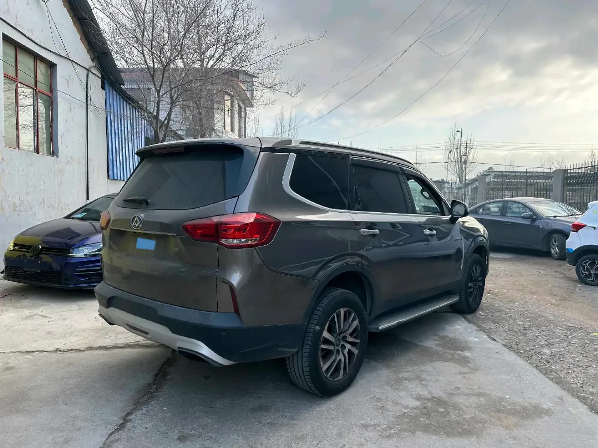 2017 MAXUS D90 2.0T 224HP L4 6AT,autocango,china used car exporter,china ev exporter,chinese used car exporter,chinese used ev exporter