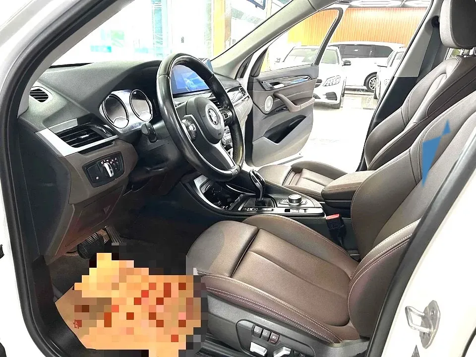 2021 BMW X1 2.0T 192HP L4 7DCT,autocango,china used car exporter,china ev exporter,chinese used car exporter,chinese used ev exporter