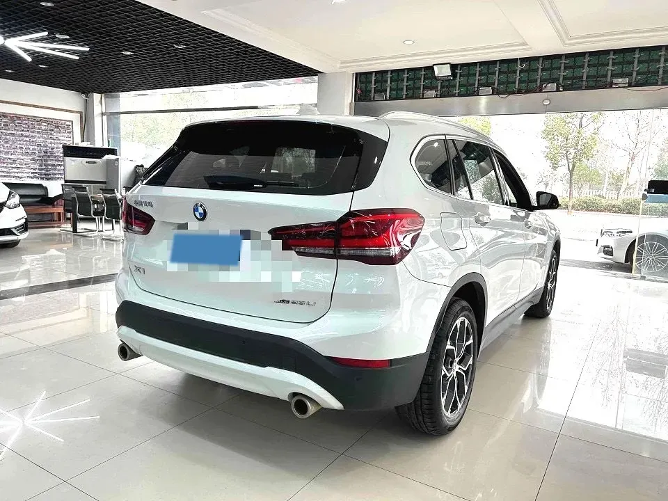 2021 BMW X1 2.0T 192HP L4 7DCT,autocango,china used car exporter,china ev exporter,chinese used car exporter,chinese used ev exporter