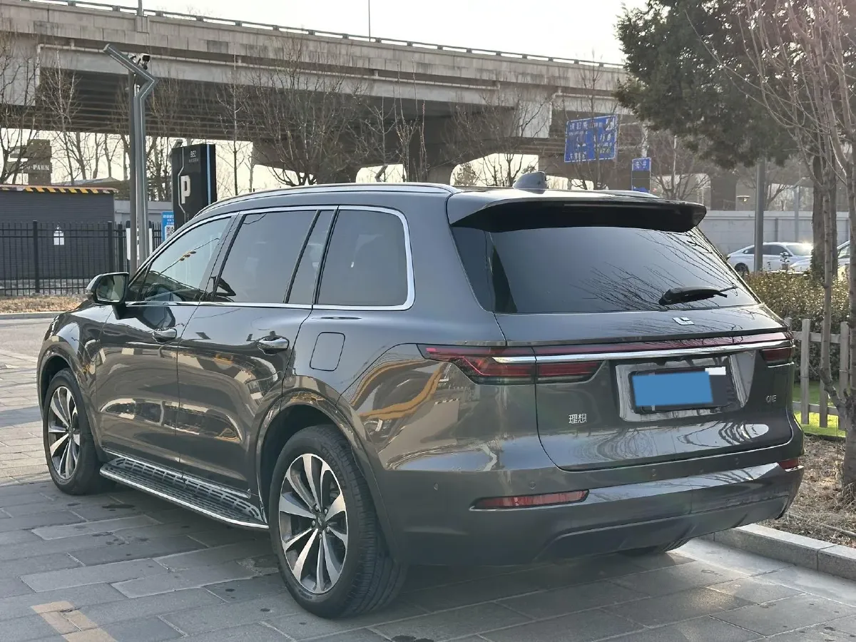 2021 Li ONE Range Extended 131HP REEV 40.5KWH,autocango,china used car exporter,china ev exporter,chinese used car exporter,chinese used ev exporter