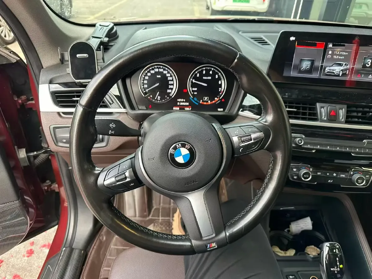 2021 BMW X1 2.0T 192HP L4 7DCT,autocango,china used car exporter,china ev exporter,chinese used car exporter,chinese used ev exporter
