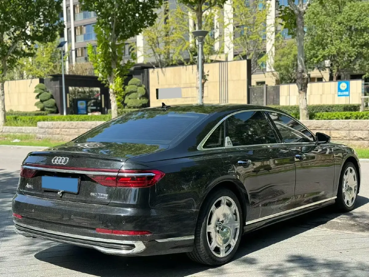 2023 Audi A8 3.0T 286HP V6 8AT,autocango,china used car exporter,china ev exporter,chinese used car exporter,chinese used ev exporter