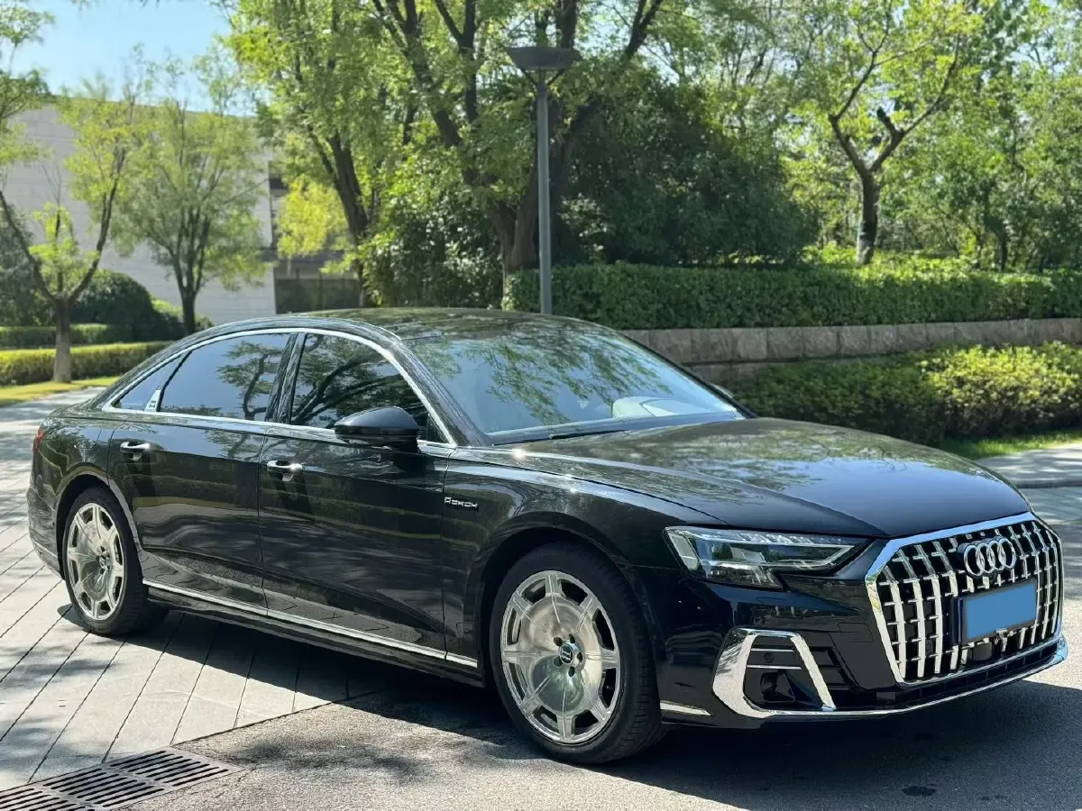 2023 Audi A8 3.0T 286HP V6 8AT,autocango,china used car exporter,china ev exporter,chinese used car exporter,chinese used ev exporter