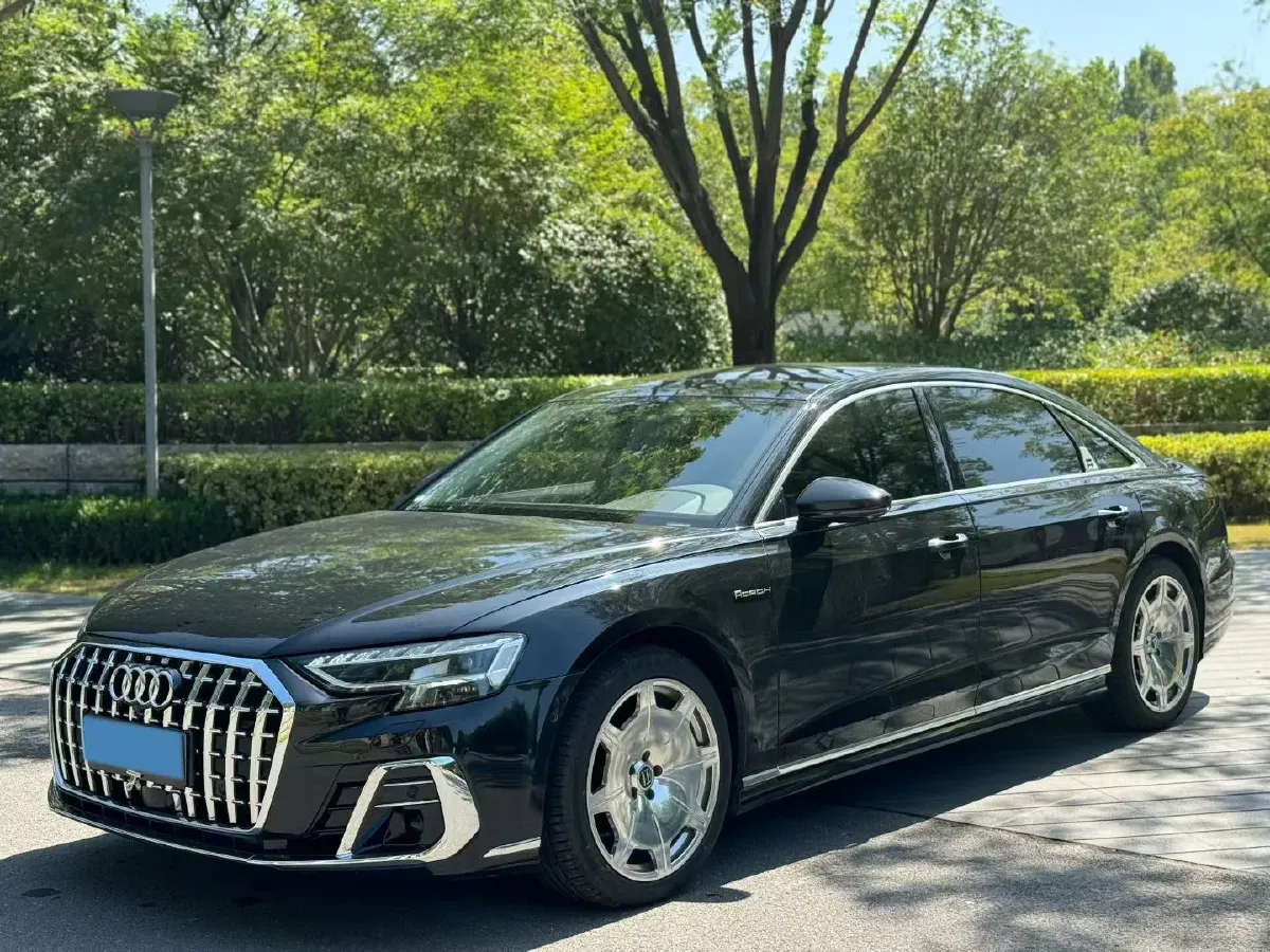 2023 Audi A8 3.0T 286HP V6 8AT,autocango,china used car exporter,china ev exporter,chinese used car exporter,chinese used ev exporter