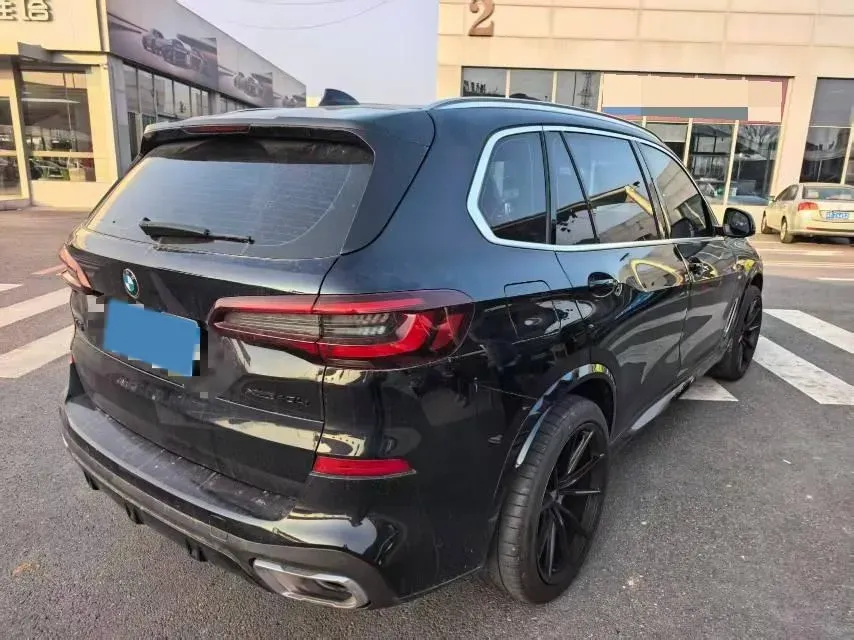 2022 BMW X5 2.0T 245HP L4 8AT,autocango,china used car exporter,china ev exporter,chinese used car exporter,chinese used ev exporter