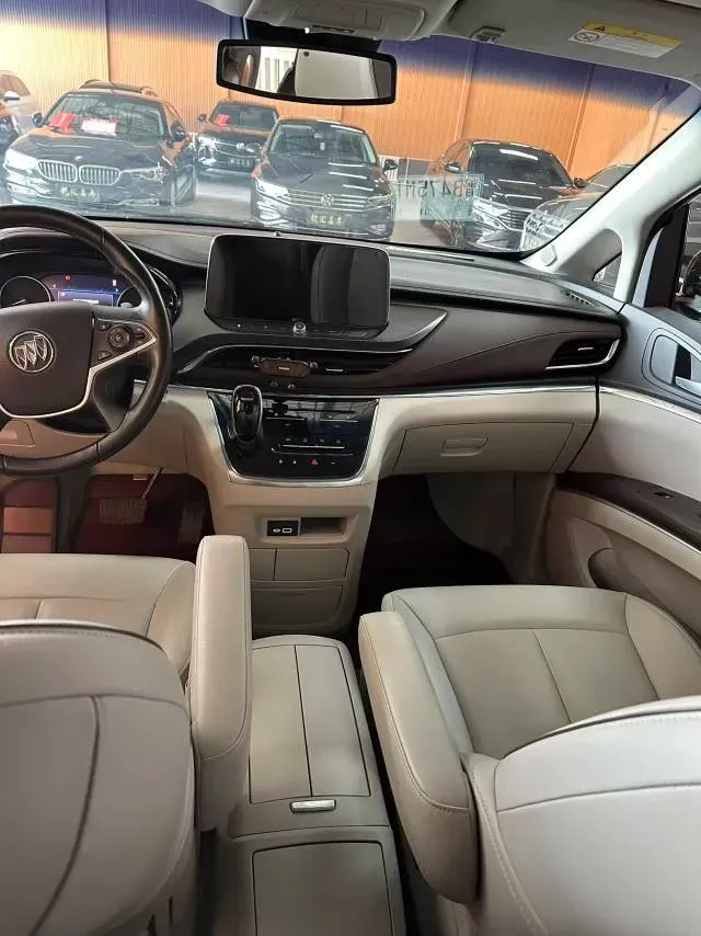 2021 Buick GL8 2.0T 237HP L4 9AT,autocango,china used car exporter,china ev exporter,chinese used car exporter,chinese used ev exporter