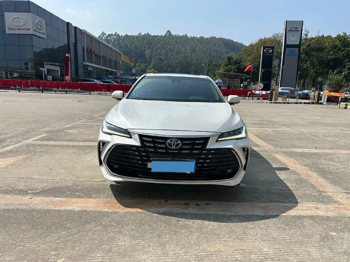 2023 Toyota Avalon 2.5L 178HP L4 E-CVT Hybrid,autocango,china used car exporter,china ev exporter,chinese used car exporter,chinese used ev exporter
