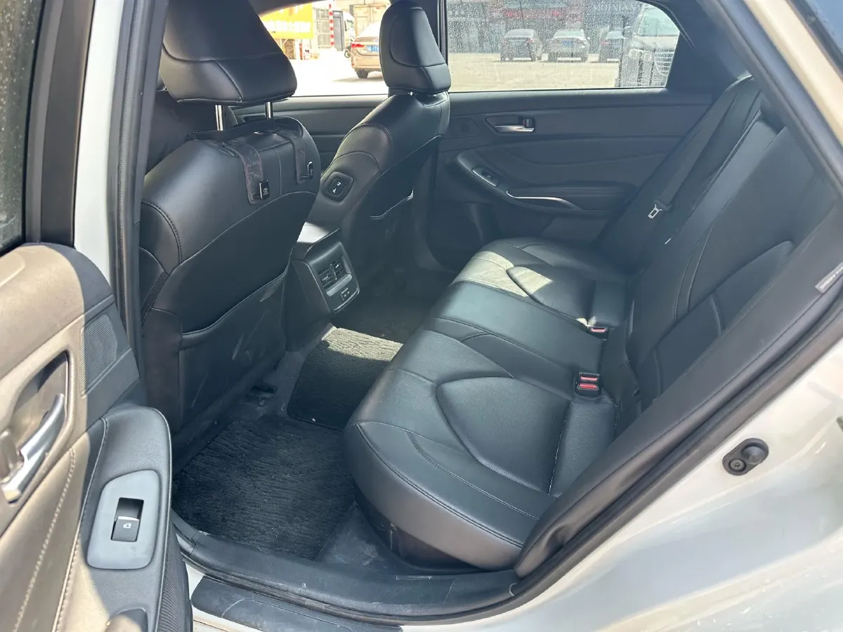 2023 Toyota Avalon 2.5L 178HP L4 E-CVT Hybrid,autocango,china used car exporter,china ev exporter,chinese used car exporter,chinese used ev exporter