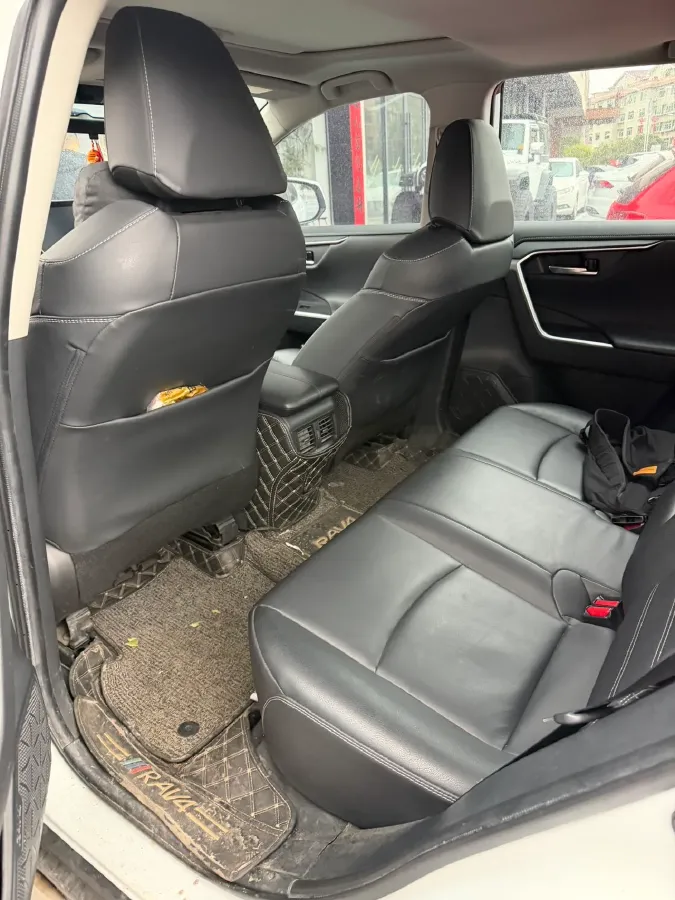 2022 Toyota RAV4 2.0L 171HP L4 CVT,autocango,china used car exporter,china ev exporter,chinese used car exporter,chinese used ev exporter