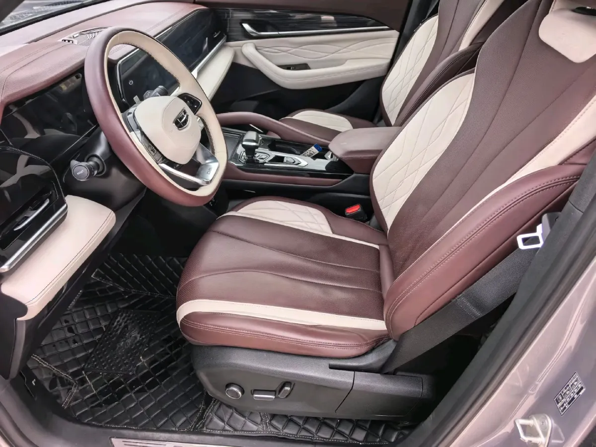 2021 Geely Monjaro 2.0T 218HP L4 7DCT,autocango,china used car exporter,china ev exporter,chinese used car exporter,chinese used ev exporter