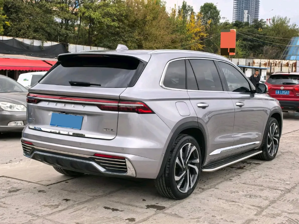 2021 Geely Monjaro 2.0T 218HP L4 7DCT,autocango,china used car exporter,china ev exporter,chinese used car exporter,chinese used ev exporter