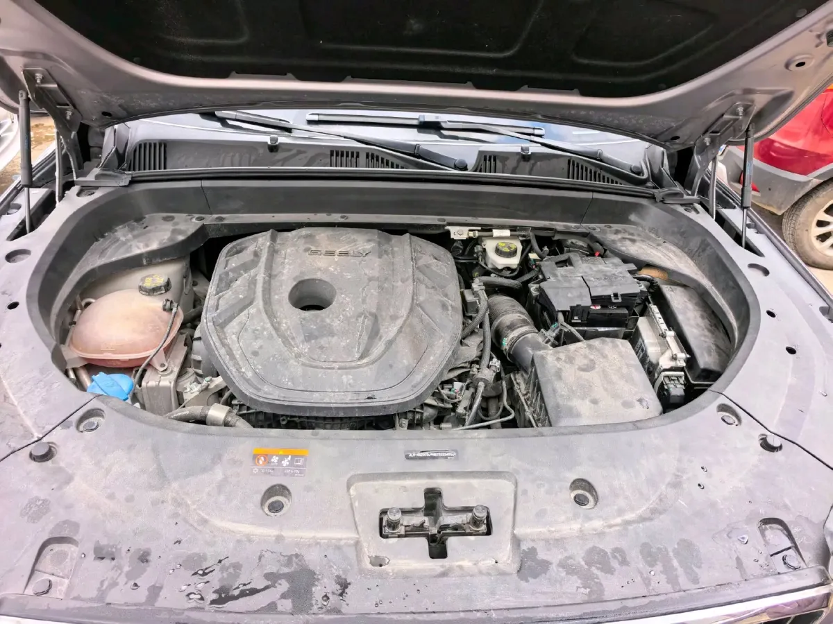 2021 Geely Monjaro 2.0T 218HP L4 7DCT,autocango,china used car exporter,china ev exporter,chinese used car exporter,chinese used ev exporter