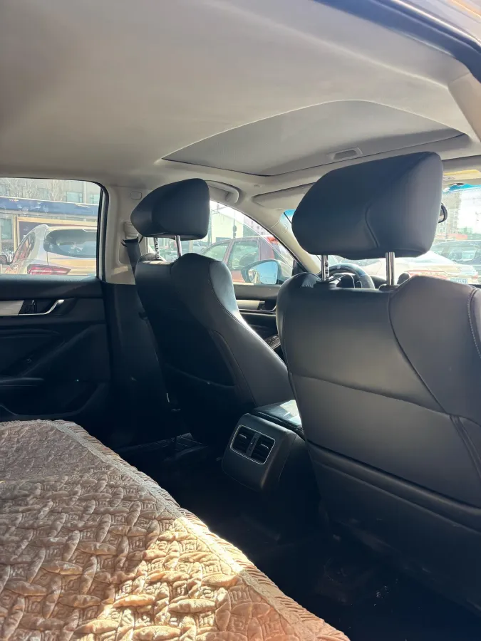 2018 Honda Accord 1.5T 194HP L4 CVT,autocango,china used car exporter,china ev exporter,chinese used car exporter,chinese used ev exporter