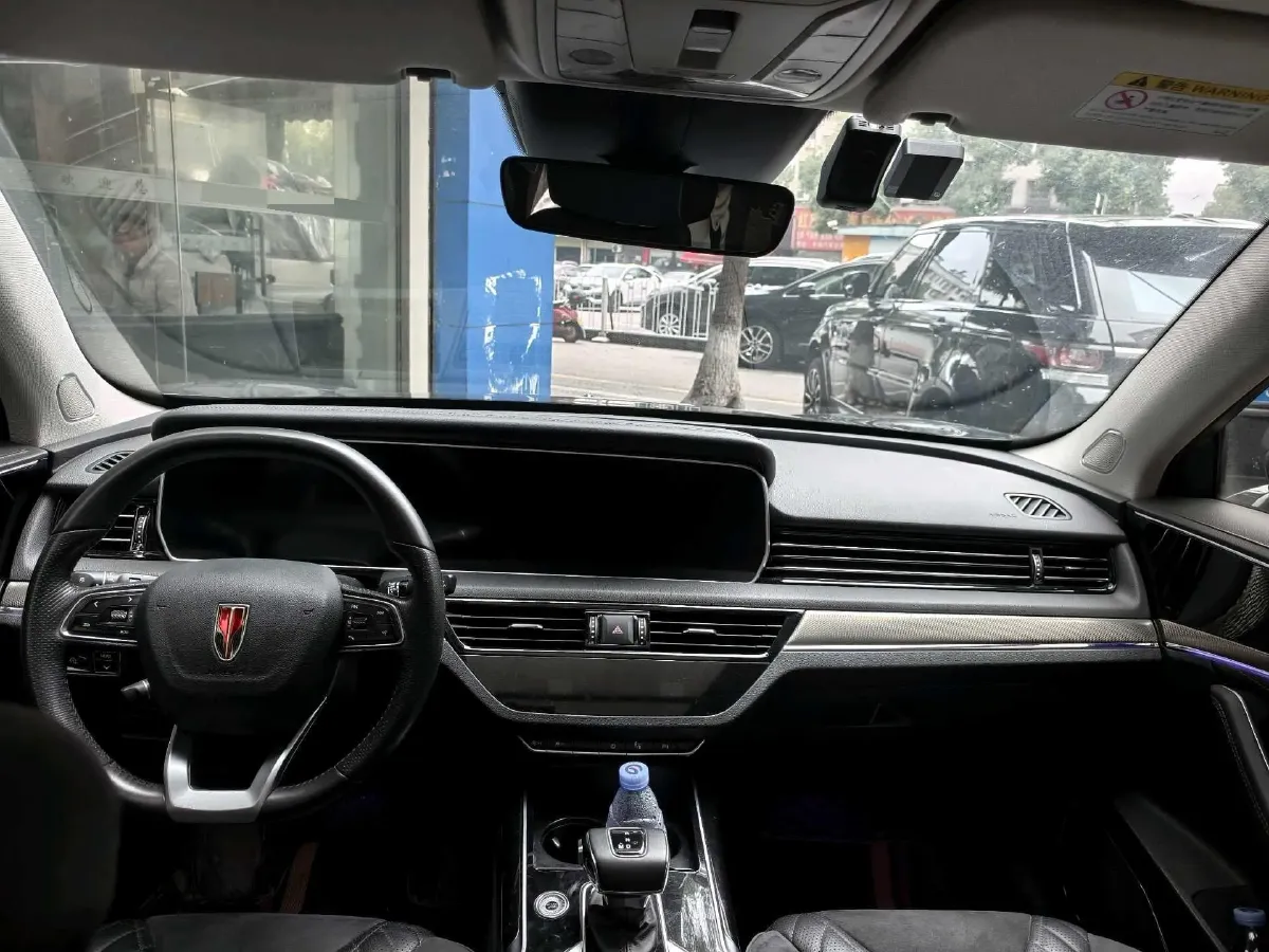 2022 HongQi HS5 2.0T 224HP L4 6AT,autocango,china used car exporter,china ev exporter,chinese used car exporter,chinese used ev exporter