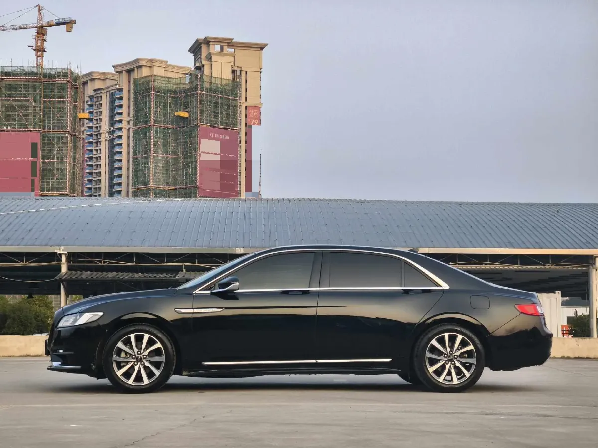 2017 Lincoln Continental 2.0T 261HP L4 6AT,autocango,china used car exporter,china ev exporter,chinese used car exporter,chinese used ev exporter