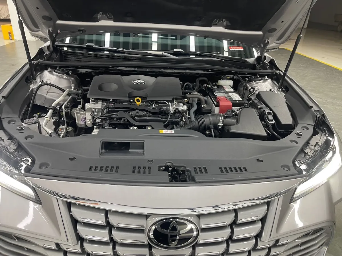 2024 Toyota Avalon 2.0L 173HP L4 CVT,autocango,china used car exporter,china ev exporter,chinese used car exporter,chinese used ev exporter