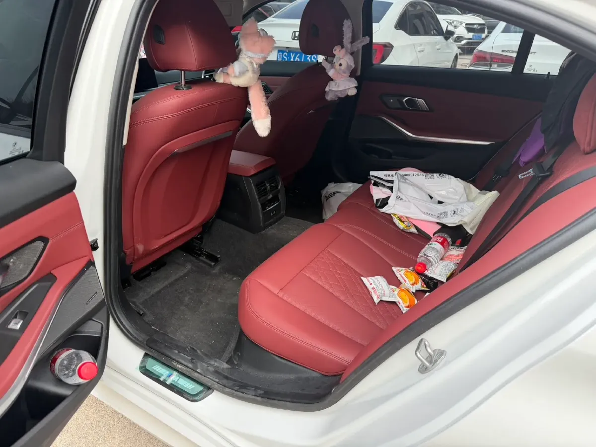 2025 BMW 3 Series 2.0T 245HP L4 8AT,autocango,china used car exporter,china ev exporter,chinese used car exporter,chinese used ev exporter