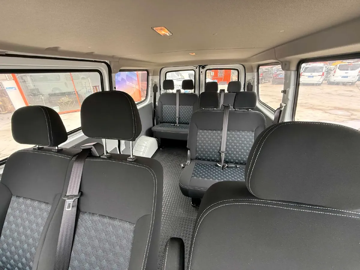 2022 MAXUS XinTu V90 2.0T 150HP L4 6MT,autocango,china used car exporter,china ev exporter,chinese used car exporter,chinese used ev exporter