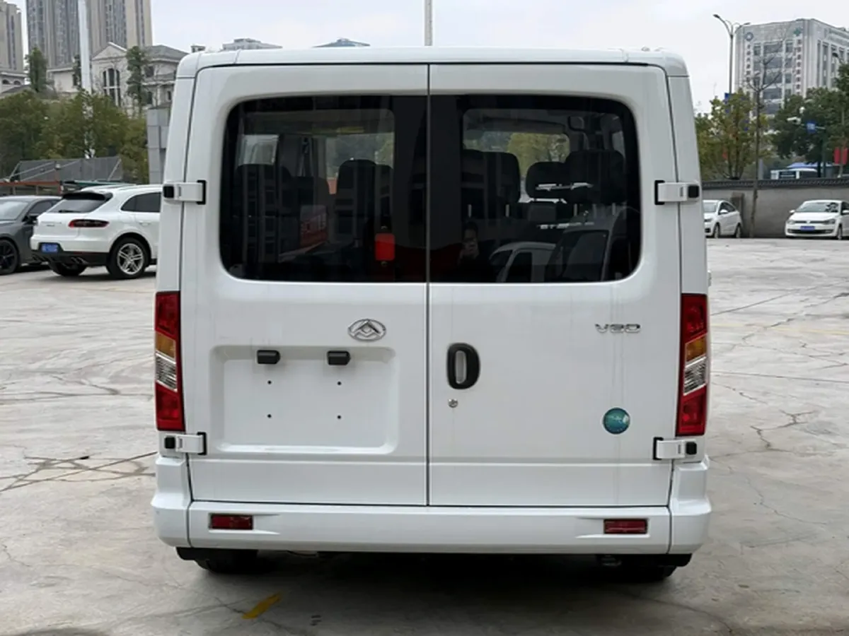 2022 MAXUS XinTu V90 2.0T 150HP L4 6MT,autocango,china used car exporter,china ev exporter,chinese used car exporter,chinese used ev exporter