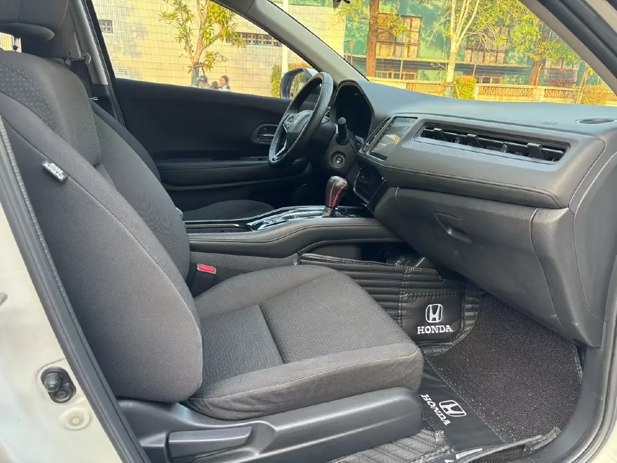 2020 Honda Vezel 1.5T 177HP L4 CVT,autocango,china used car exporter,china ev exporter,chinese used car exporter,chinese used ev exporter