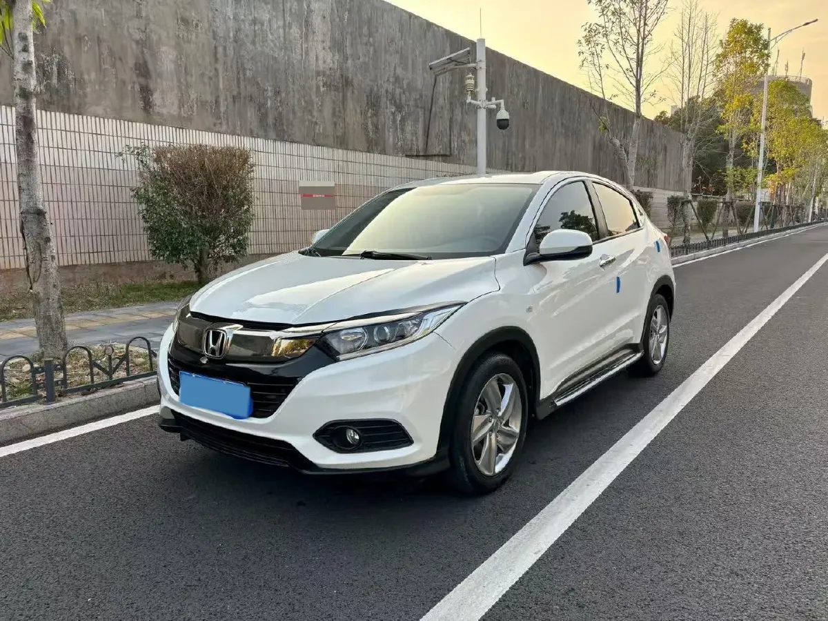2020 Honda Vezel 1.5T 177HP L4 CVT,autocango,china used car exporter,china ev exporter,chinese used car exporter,chinese used ev exporter