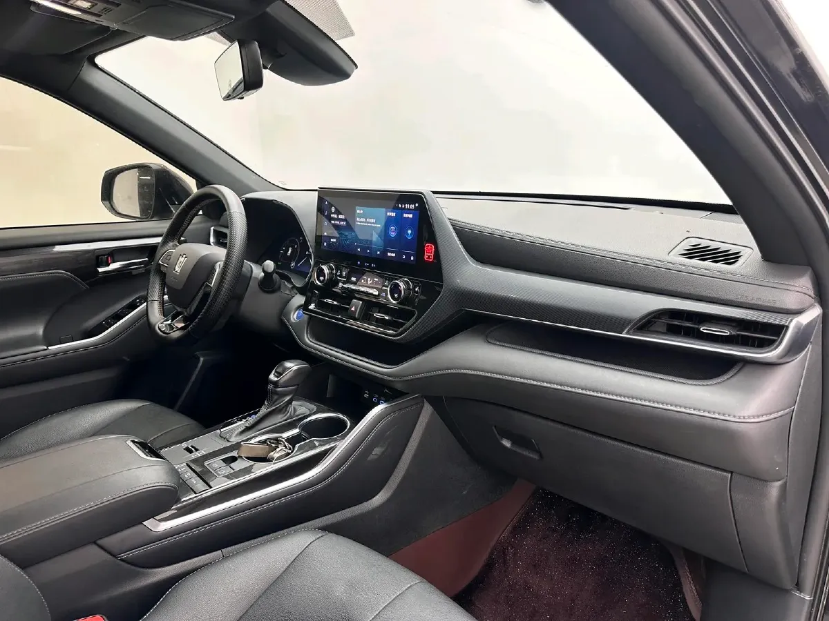 2022 Toyota Crown Kluger 2.5L 192HP L4 E-CVT Hybrid,autocango,china used car exporter,china ev exporter,chinese used car exporter,chinese used ev exporter