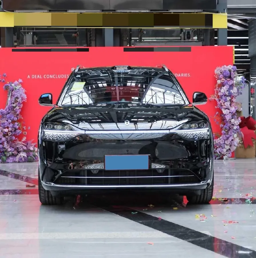 2025 AITO AITO M9 REEV 160HP REEV 52KWH,autocango,china used car exporter,china ev exporter,chinese used car exporter,chinese used ev exporter