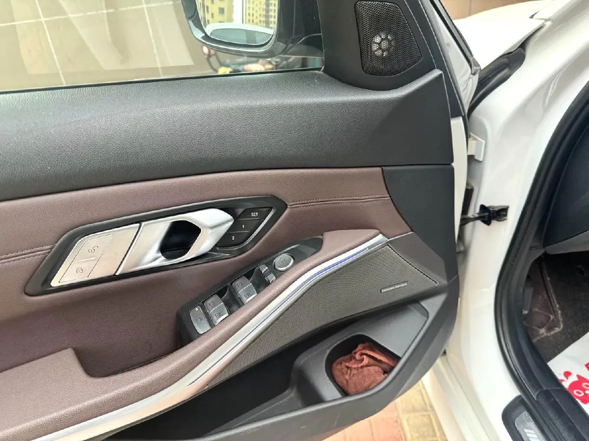 2020 BMW 3 Series 2.0T 184HP L4 8AT,autocango,china used car exporter,china ev exporter,chinese used car exporter,chinese used ev exporter