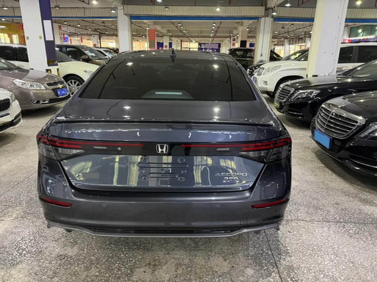 2023 Honda Accord 1.5T 192HP L4 CVT,autocango,china used car exporter,china ev exporter,chinese used car exporter,chinese used ev exporter