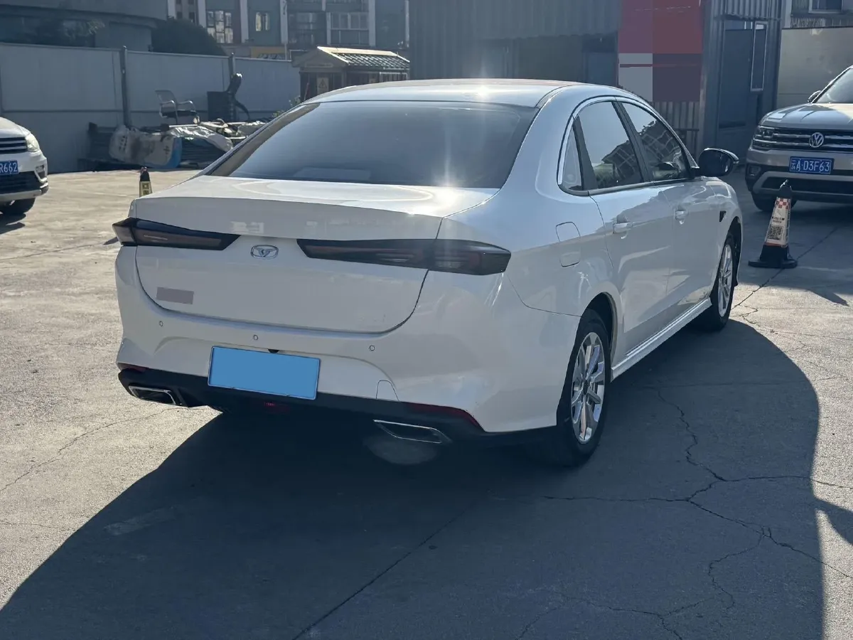 2021 KaiYi XuanDu 1.5T 156HP L4 5MT,autocango,china used car exporter,china ev exporter,chinese used car exporter,chinese used ev exporter