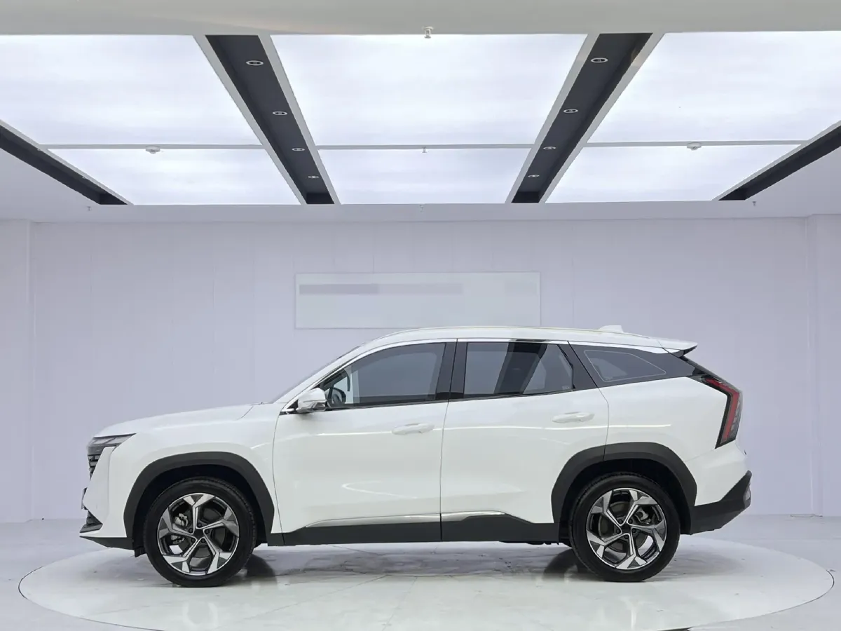 2023 Geely StarRay 1.5T 181HP L4 7DCT,autocango,china used car exporter,china ev exporter,chinese used car exporter,chinese used ev exporter