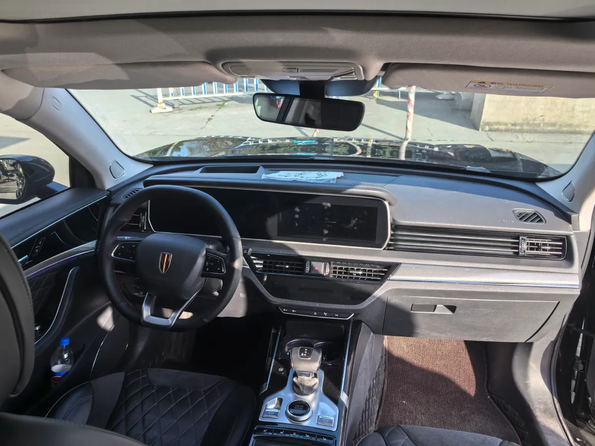 2019 HongQi HS5 2.0T 224HP L4 6AT,autocango,china used car exporter,china ev exporter,chinese used car exporter,chinese used ev exporter