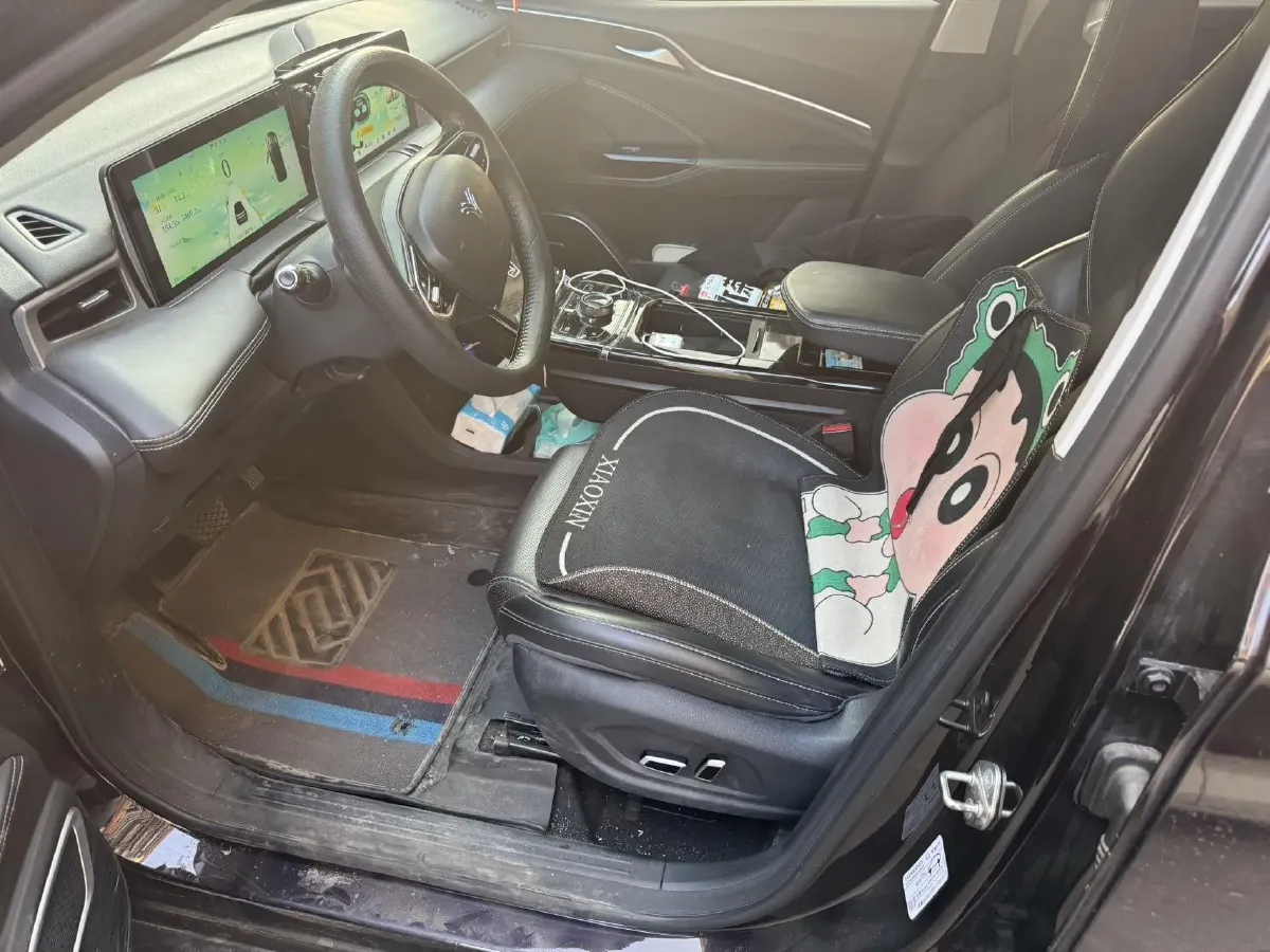 2022 Venucia Grand V 1.5T 190HP L4 7DCT,autocango,china used car exporter,china ev exporter,chinese used car exporter,chinese used ev exporter