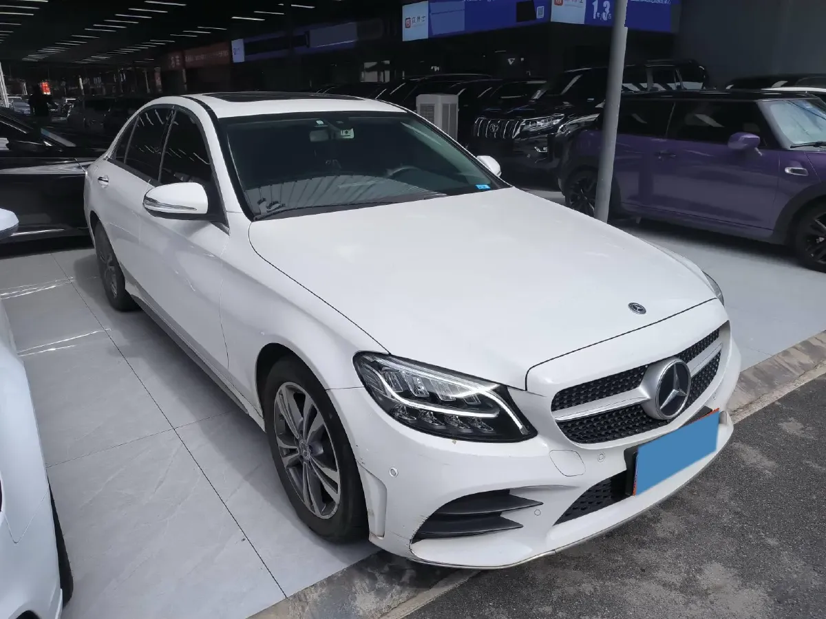 2020 Mercedes-Benz C Class 1.5T 156HP L4 9AT,autocango,china used car exporter,china ev exporter,chinese used car exporter,chinese used ev exporter